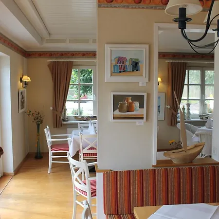 Haus Antje מלון 2*