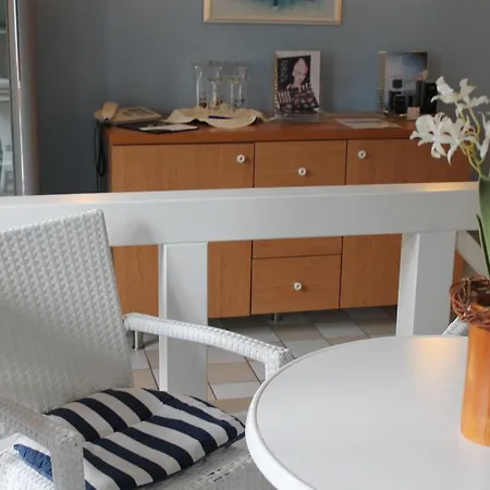 Haus Antje Отель Аренсхоп