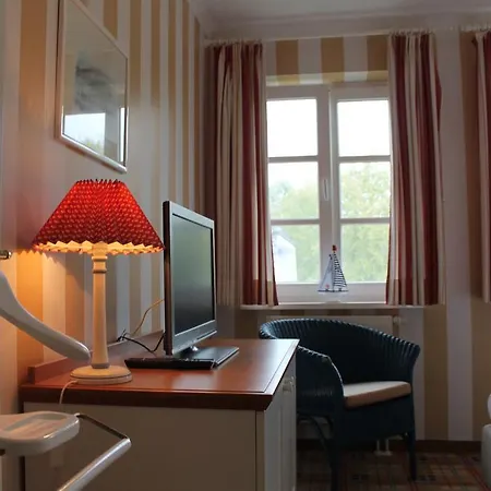 Отель Haus Antje Аренсхоп